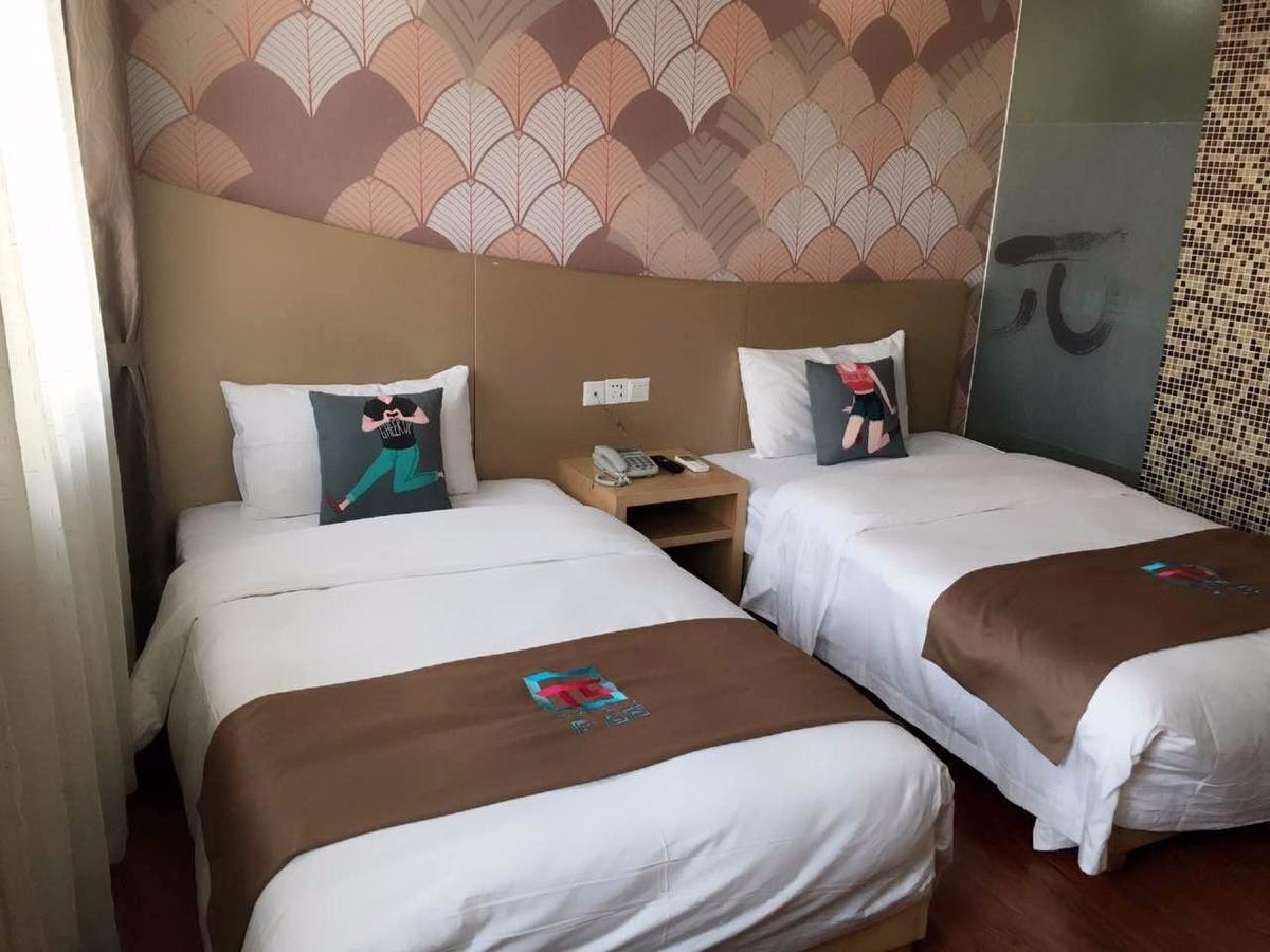Pai Peony Garden Longxiang Road Hotel 2*